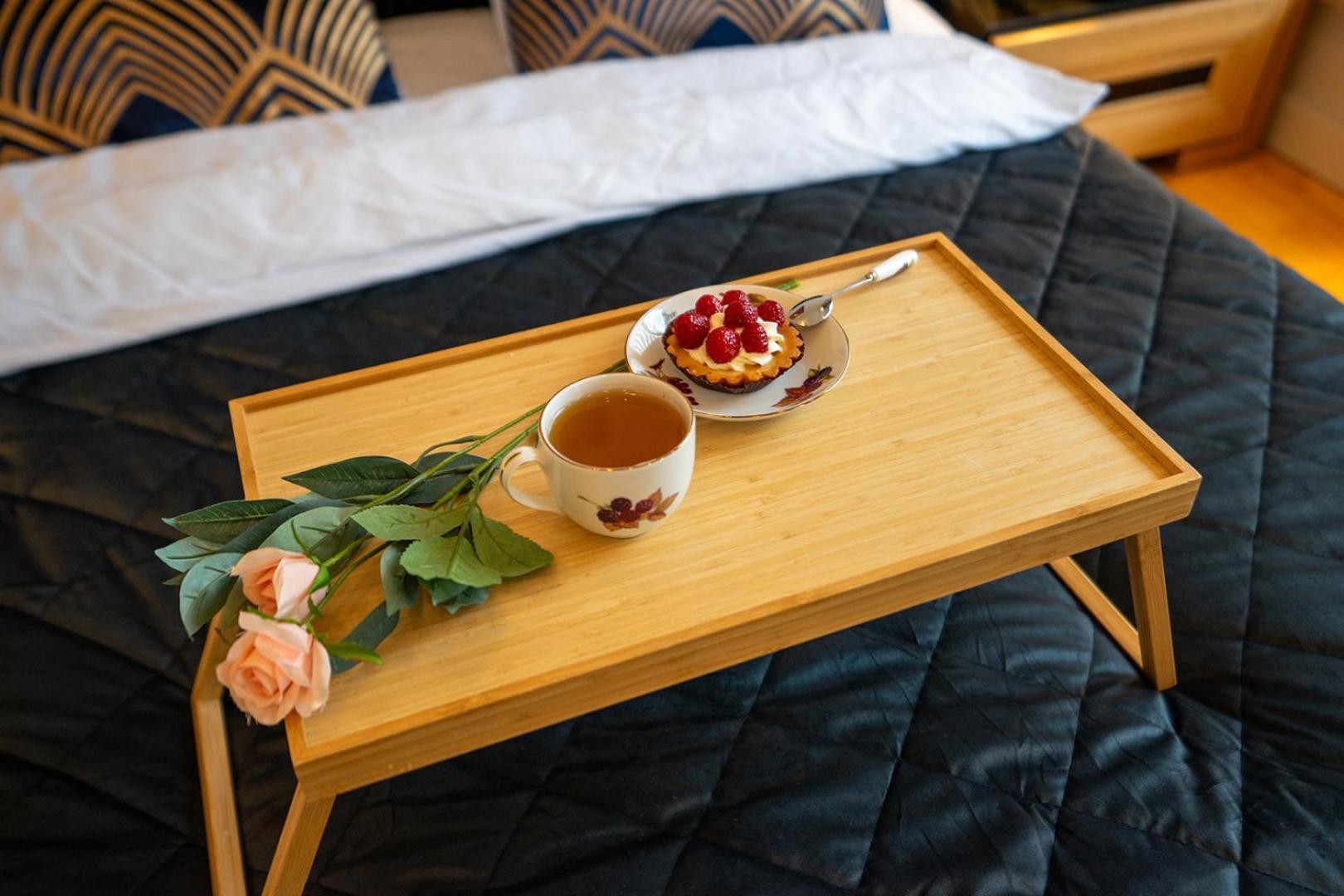 Apartament Sokratesa Business - 52m2 Terrace, Parking, Metro Nearby - By Rentujemy *